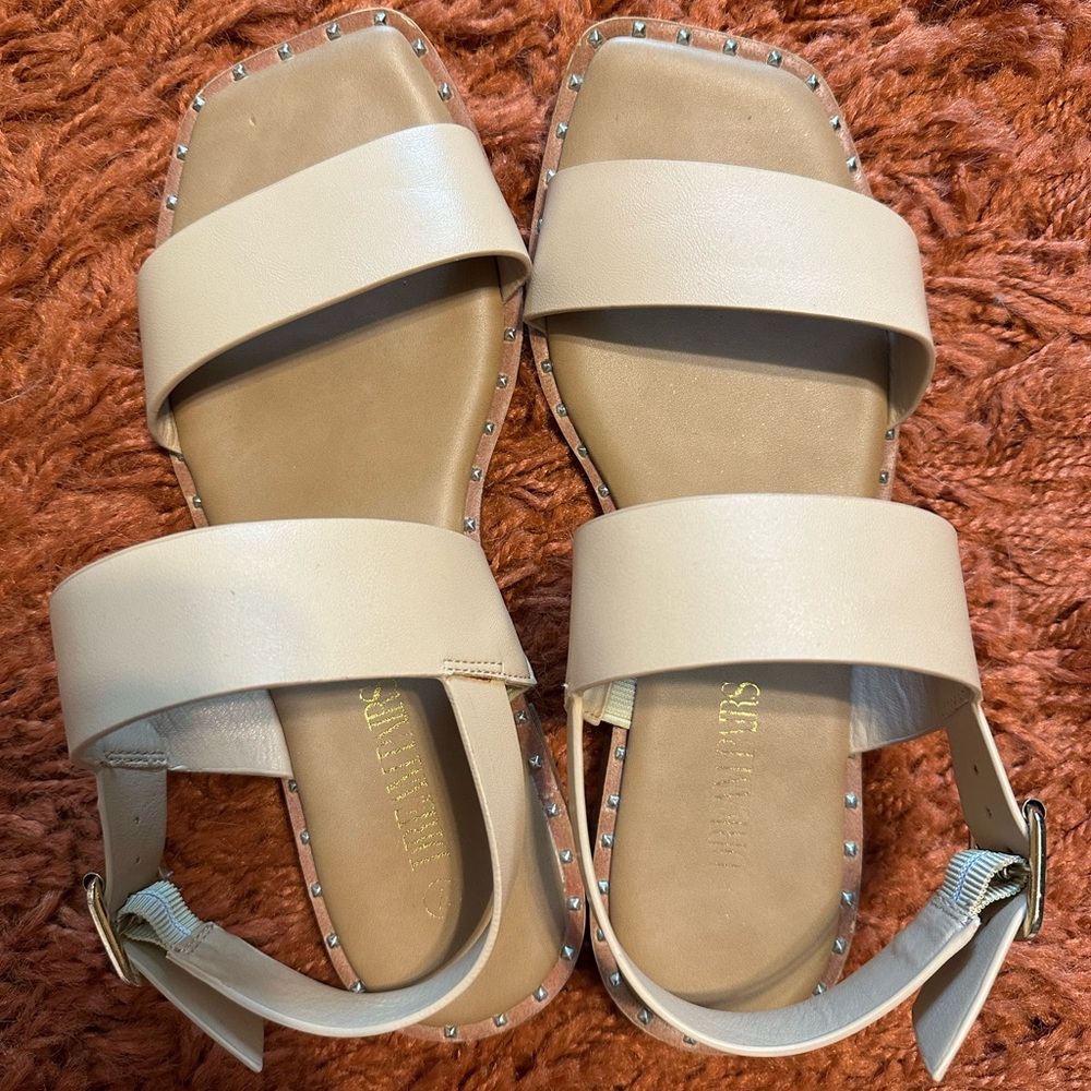 Dreampairs studded flats